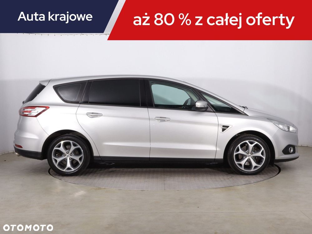 Ford S-Max - 8