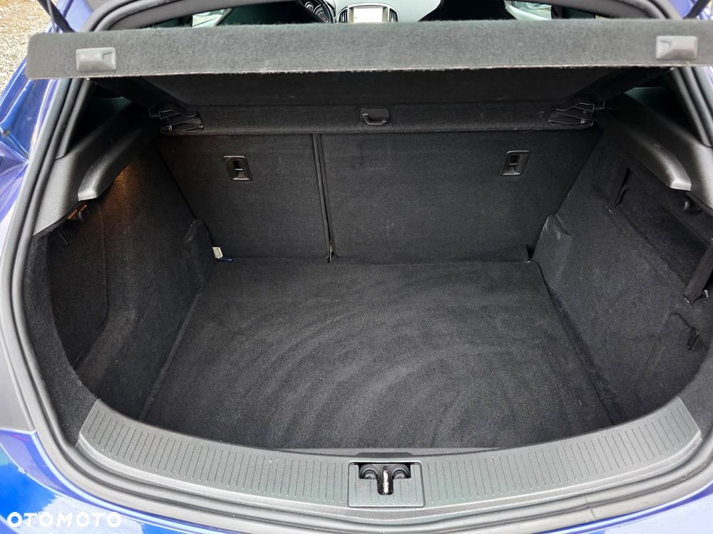 Opel Astra OPC Start/Stop - 11