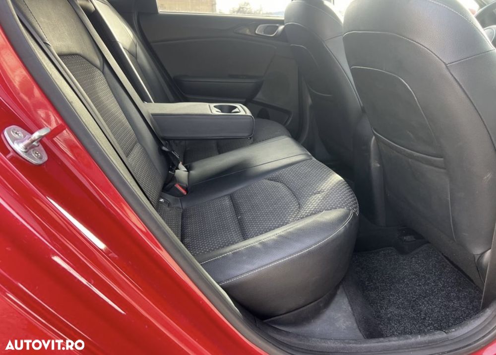 Kia Ceed 1.6 CRDi Eco-Dynamics+ (48V Mild-Hybrid) Edition 7 - 26