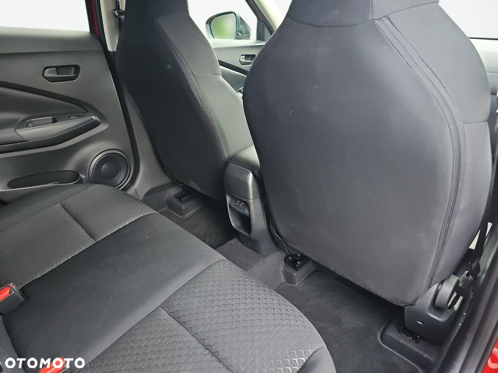 Nissan Juke 1.0 DIG-T Acenta DCT - 10