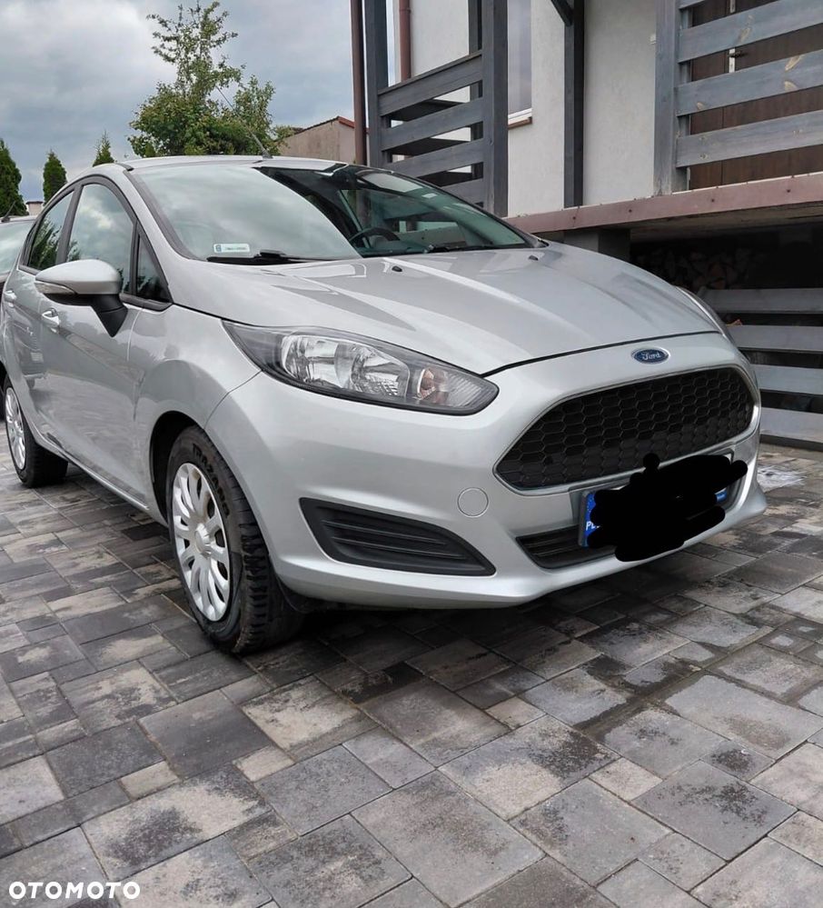 Ford Fiesta - 2