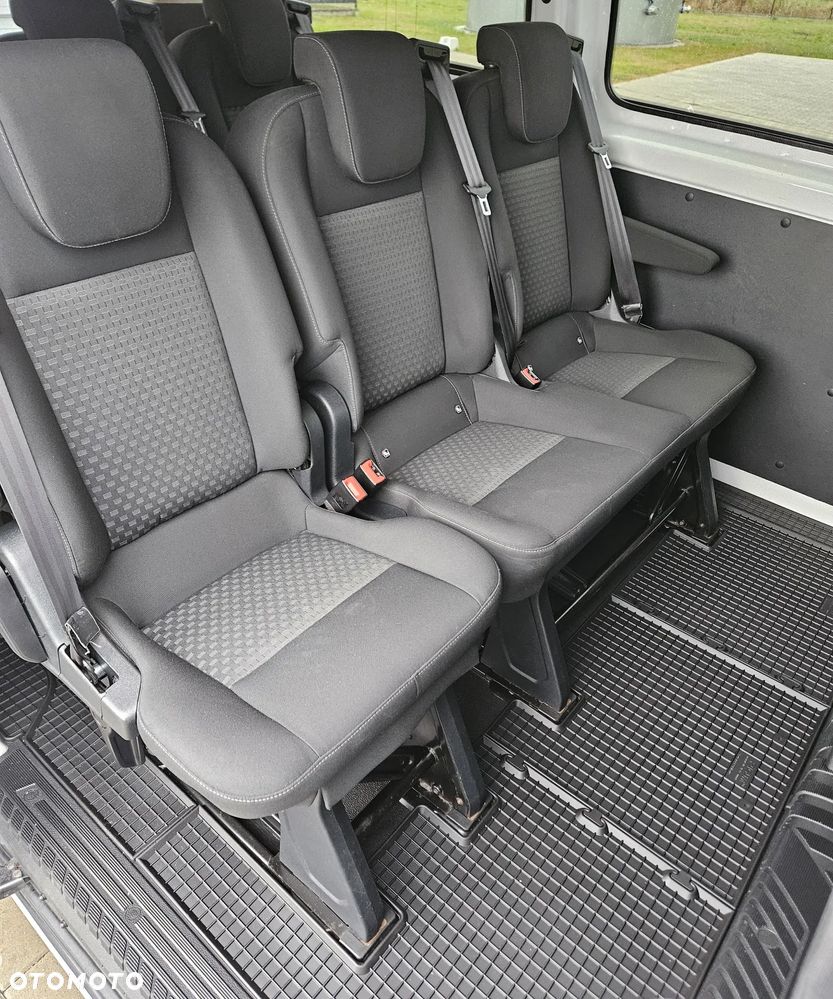 Ford Transit Custom 290 L2H1 Limited - 8