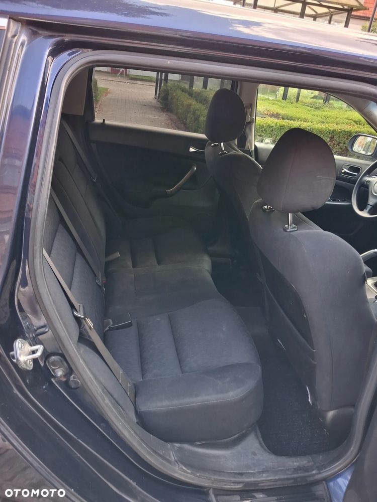 Honda Accord 2.0 Comfort - 19