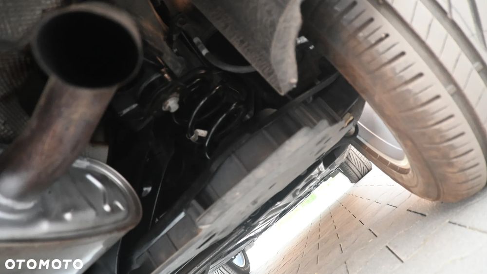 Volvo XC 40 D4 AWD Momentum (Intro Edition) - 20