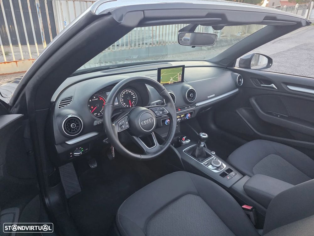 Audi A3 Cabrio 1.6 TDi Sport - 23
