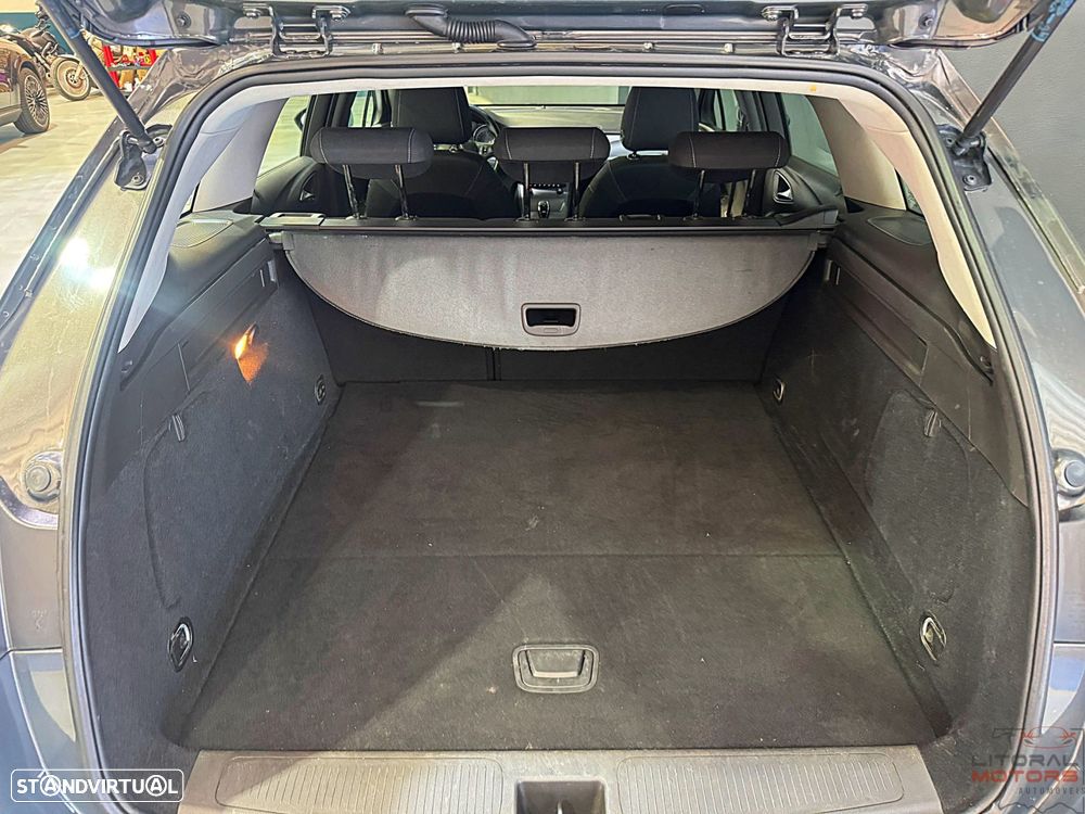 Opel Astra Sports Tourer 1.6 CDTI Business Edition S/S - 11