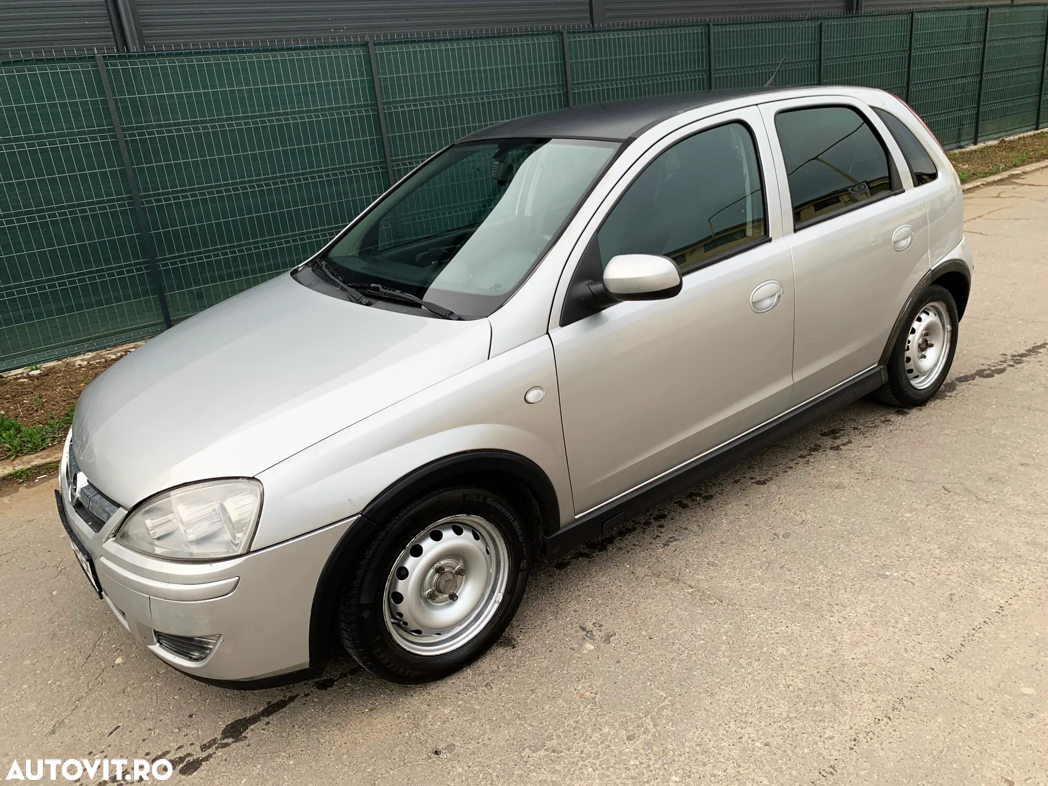 Opel Corsa - 2