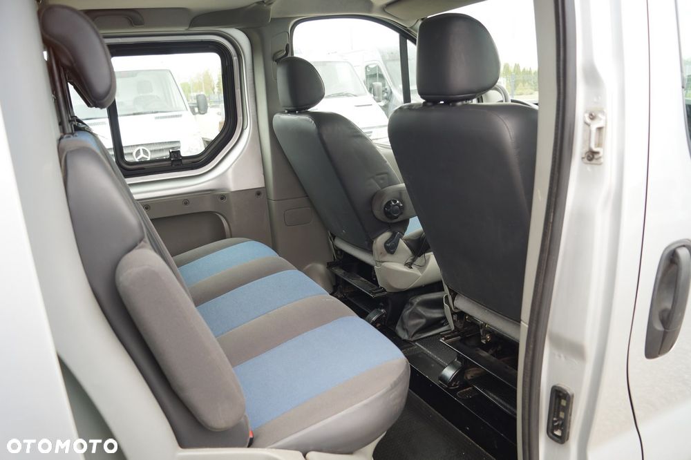 Renault Trafic - 21
