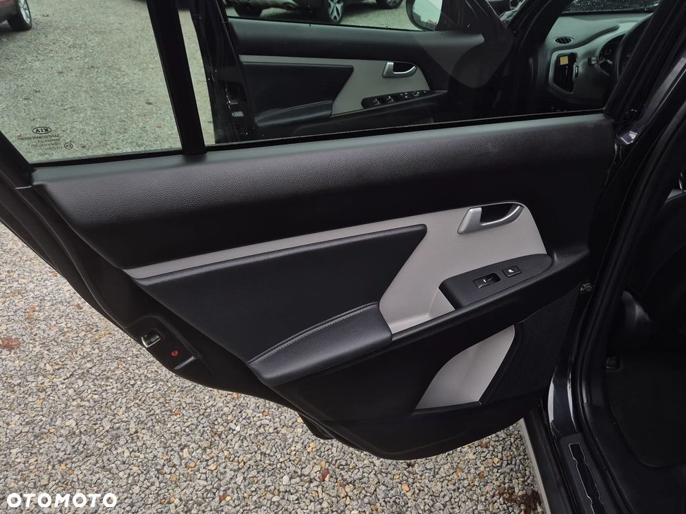 Kia Sportage 2.0 CRDI 184 AWD Platinum Edition - 22