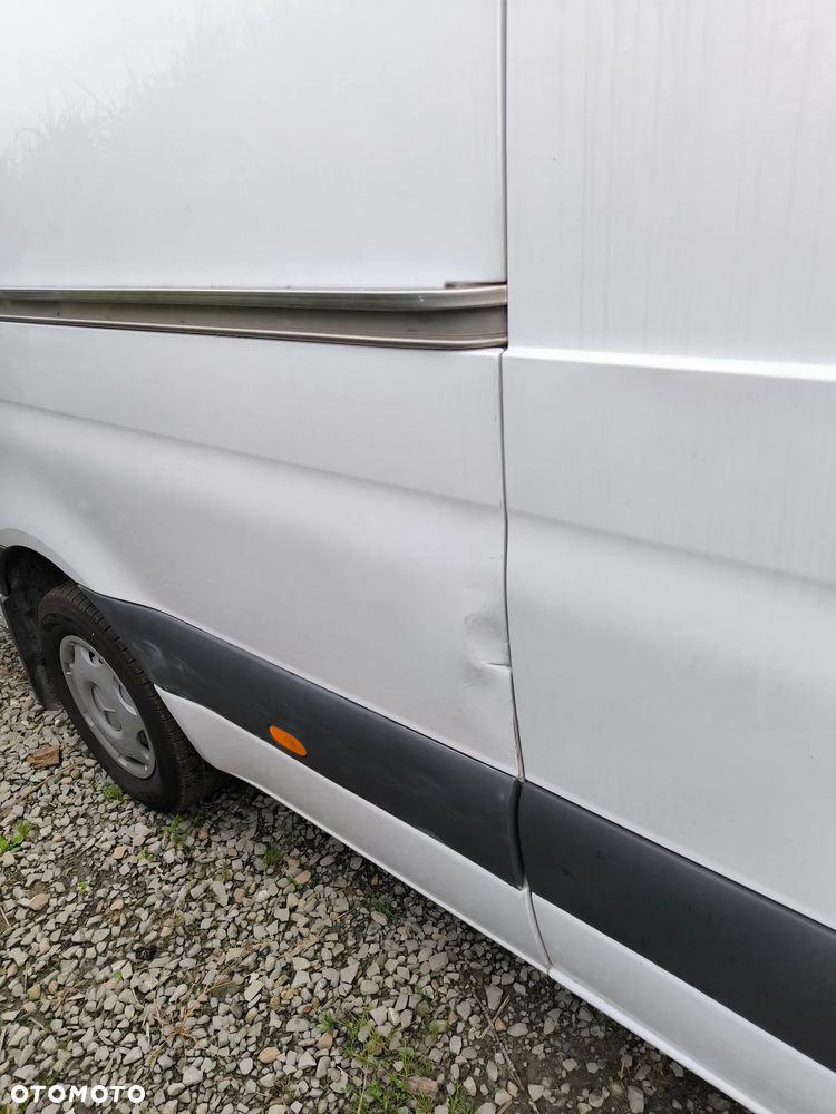 Mercedes-Benz Sprinter - 8