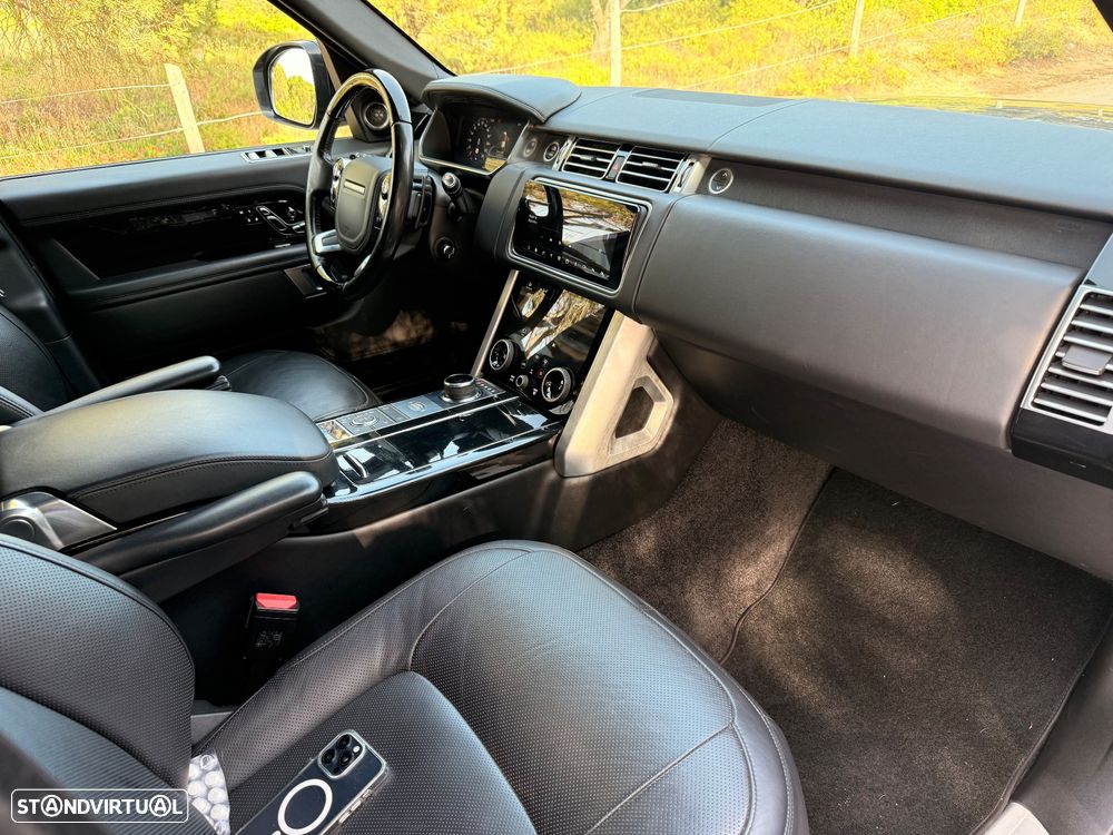 Land Rover Range Rover P400e Plug-in Vogue - 12