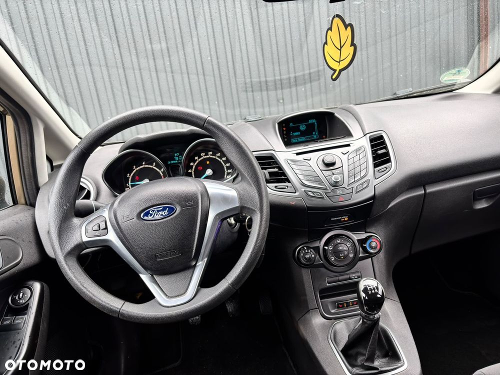 Ford Fiesta 1.25 Ghia EU5 - 12
