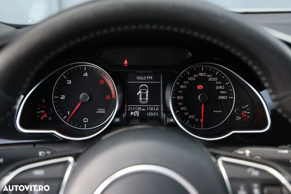 Audi A5 Coupé 2.0 TDI S tronic - 29