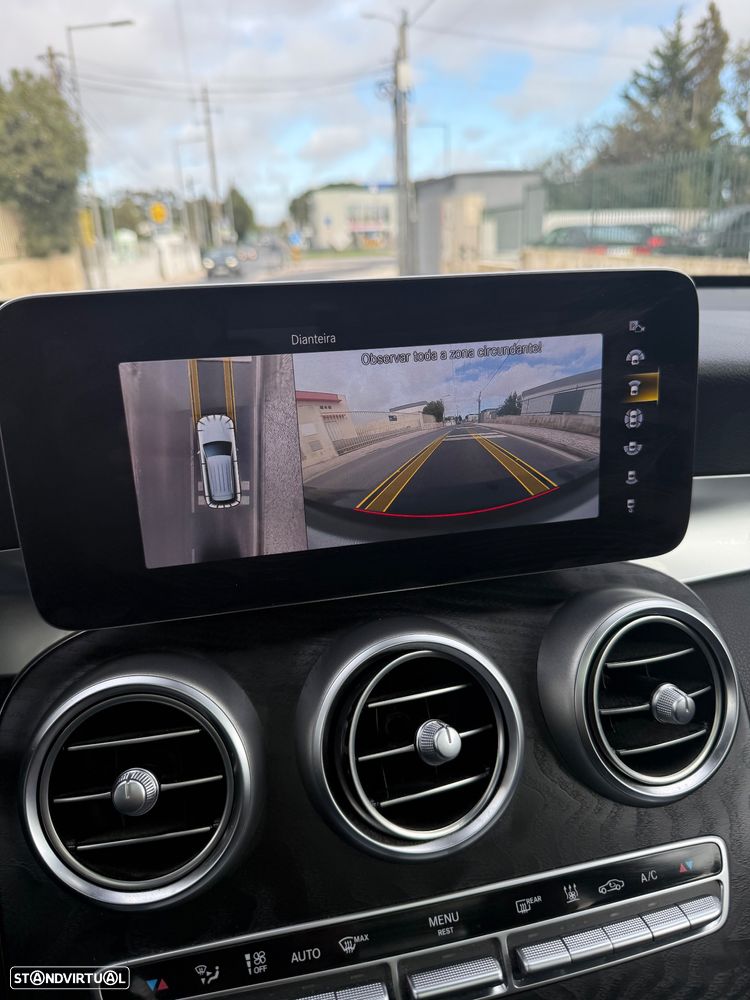 Mercedes-Benz GLC 300 - 33