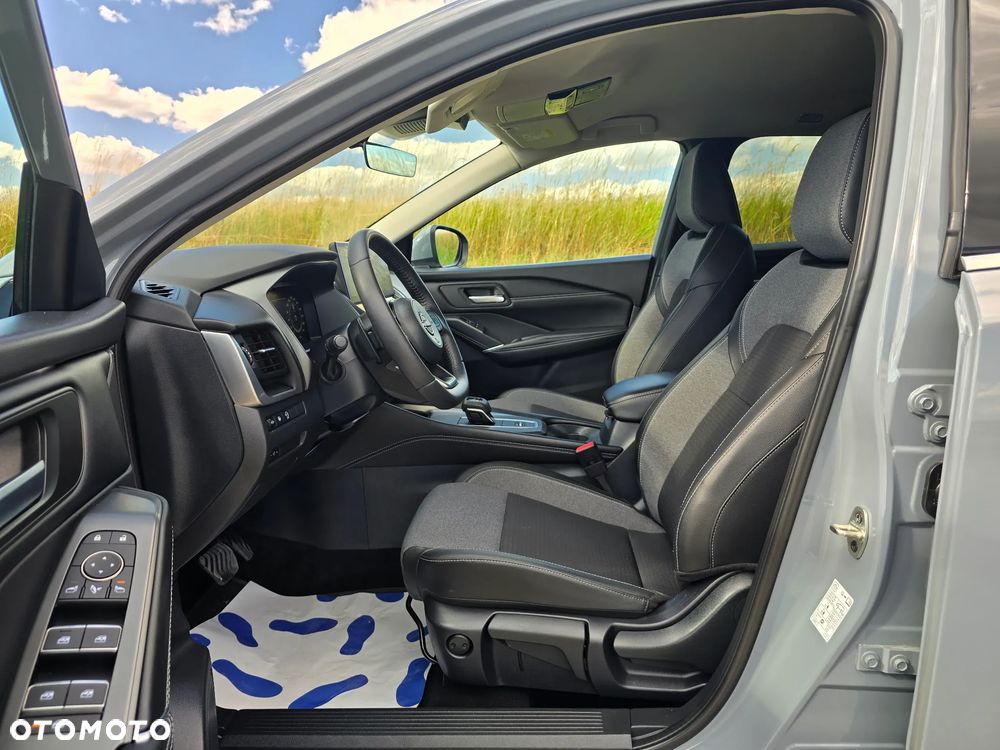 Nissan Qashqai 1.3 DIG-T N-Connecta DCT - 12