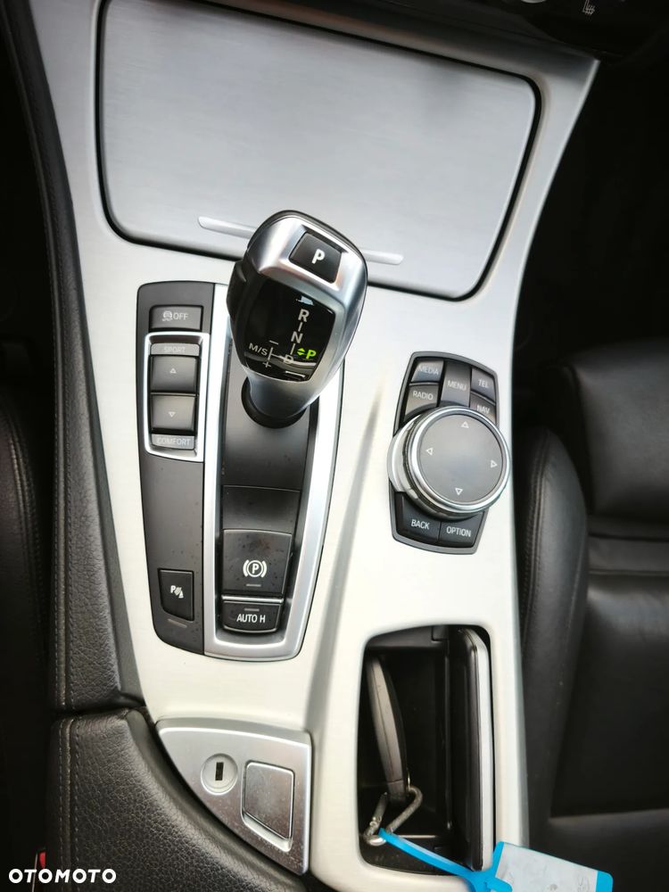 BMW Seria 5 520d Luxury Line - 27