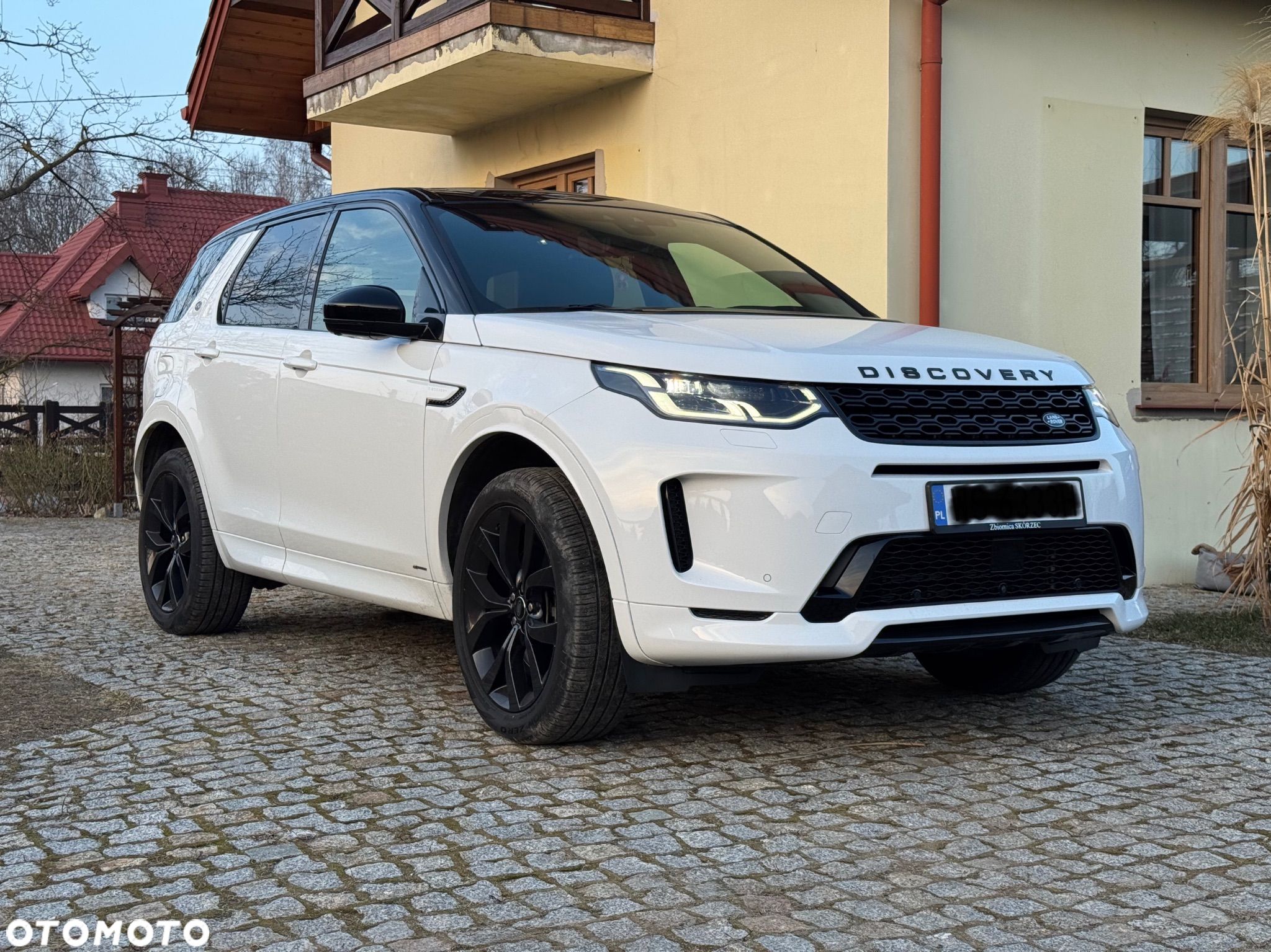 Land Rover Discovery Sport 2.0 D180 R-Dynamic HSE - 1