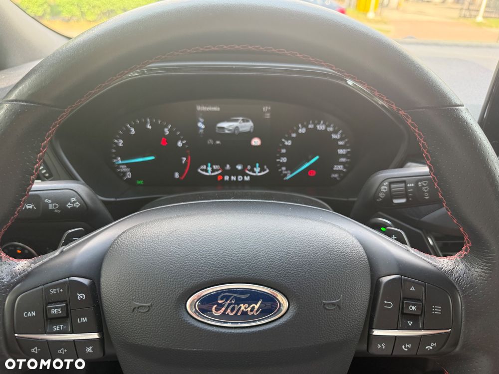 Ford Focus 1.0 EcoBoost Hybrid ST-LINE STYLE - 27