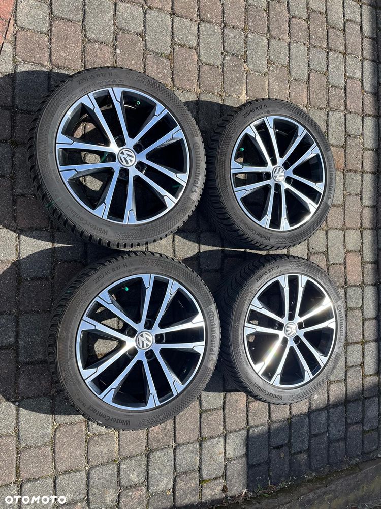 Volkswagen Golf - 19