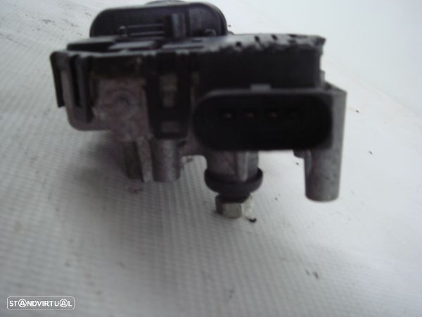 Motor Do Limpa Vidros Frente Centro Audi A4 (8Ec, B7) - 2