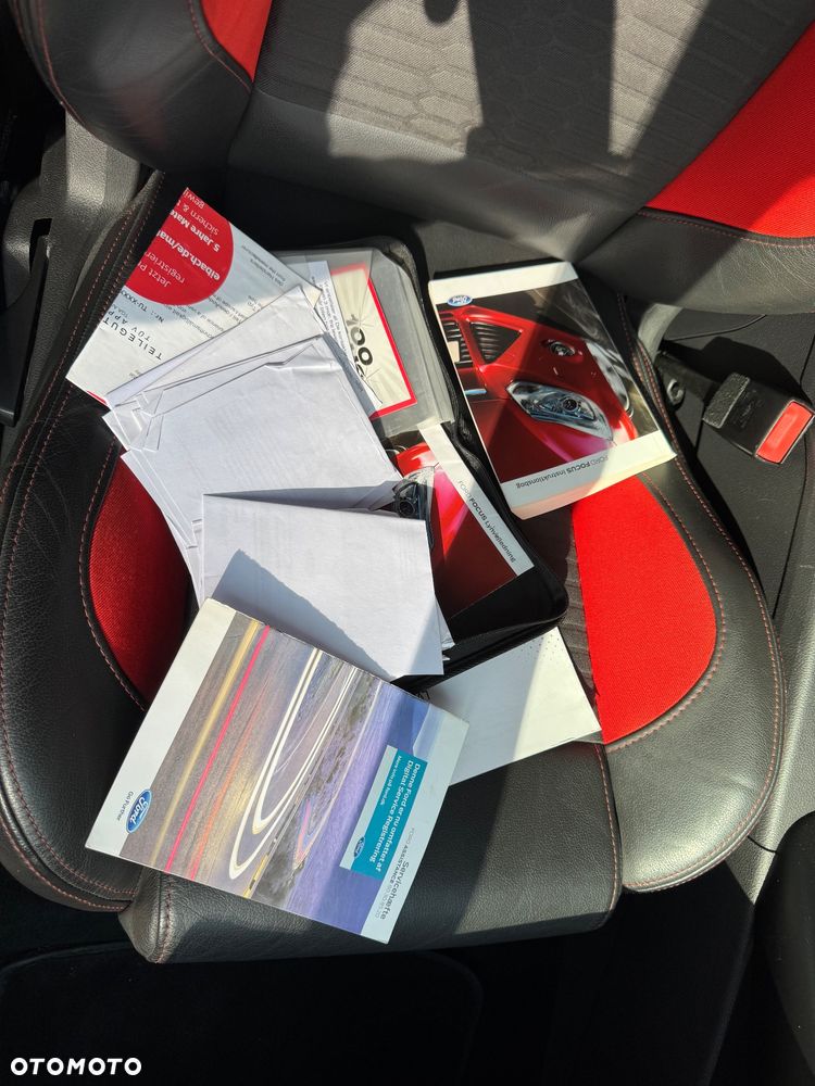 Ford Focus 2.0 EcoBoost ST mit Leder-Sport-Paket - 39