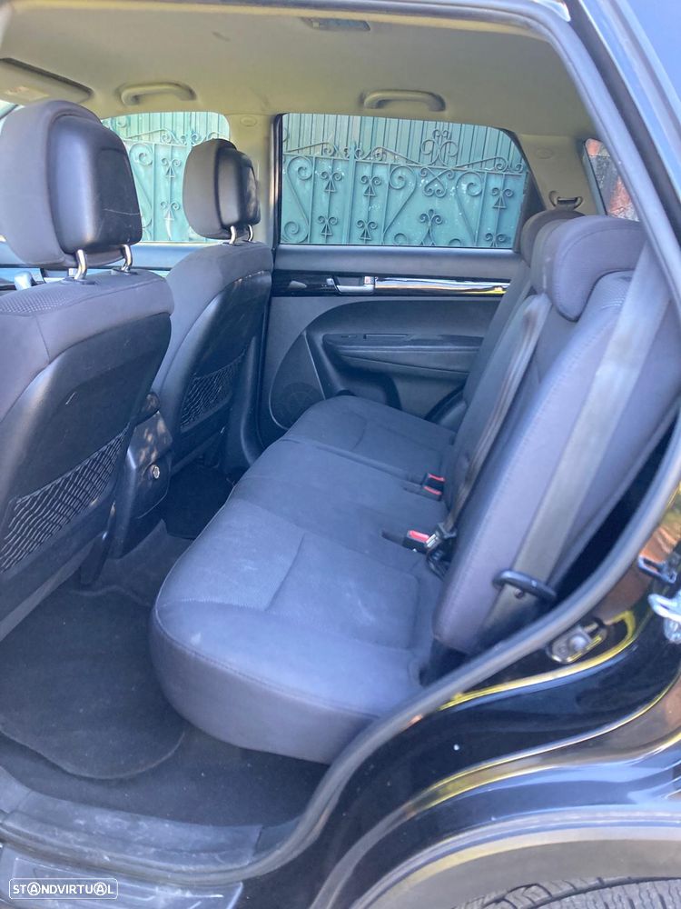 Kia Sorento 2.2 CRDi - 19