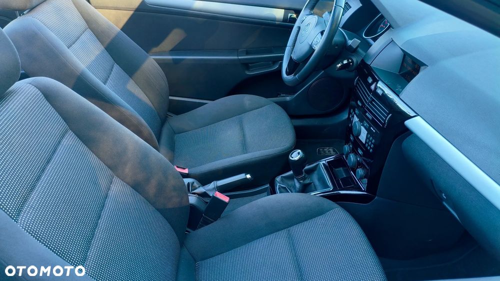 Opel Astra 1.8 Edition 111 Jahre - 10