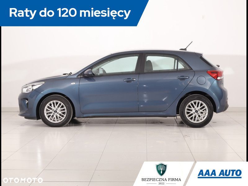 Kia Rio - 4