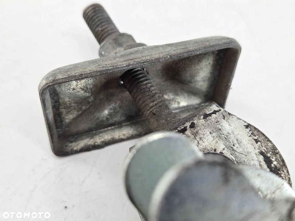 SUZUKI INTRUDER 125 NAPINACZE ŁAŃCUCHA - 8