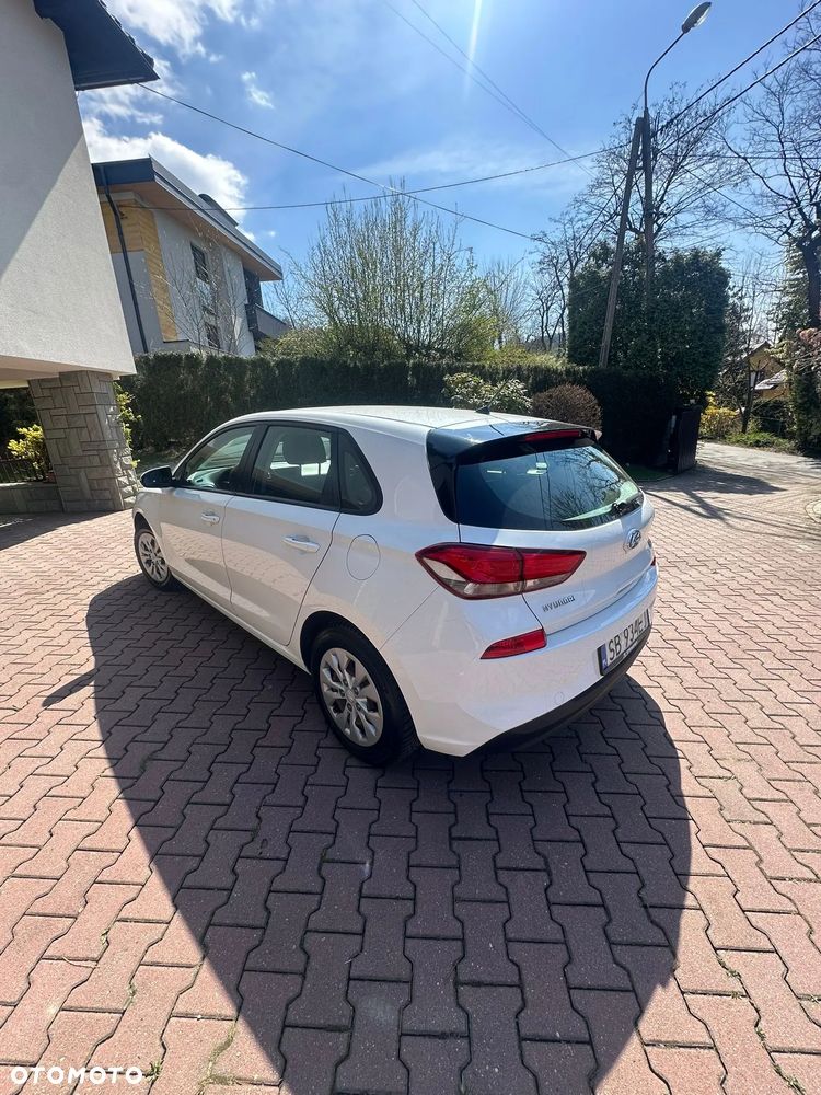 Hyundai i30 1.4 Classic + - 14