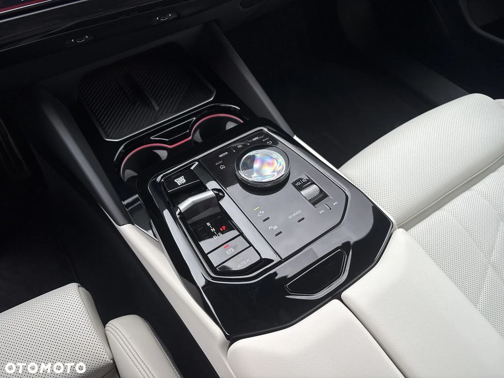 BMW Seria 5 - 14