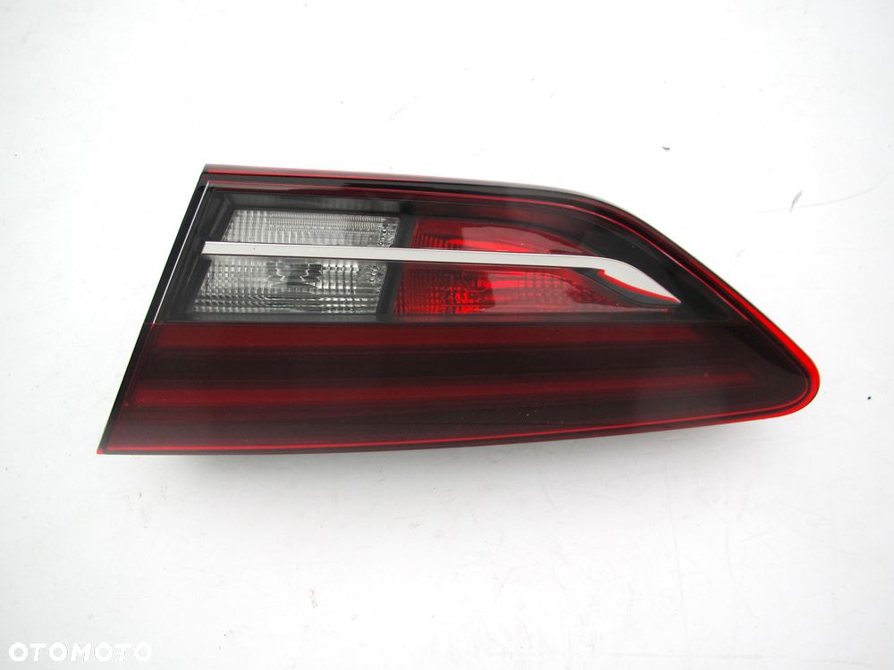 OPEL INSIGNIA II B 2017 - lampa tył R klapa LED OE - 8