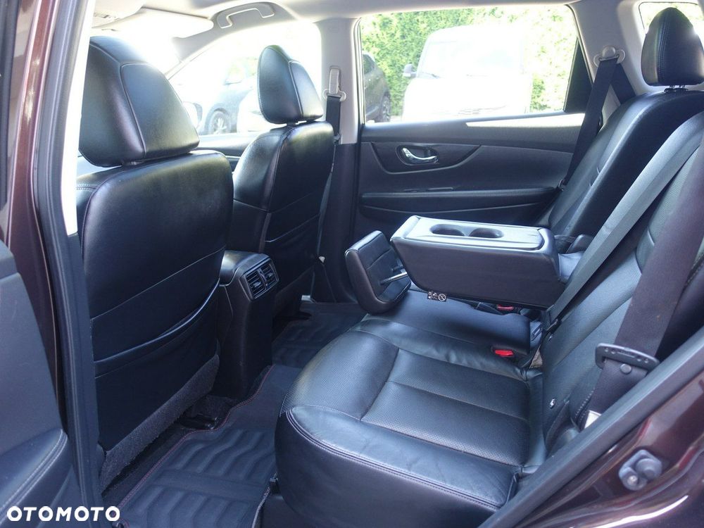 Nissan X-Trail 1.6 DIG-T Visia 2WD - 17