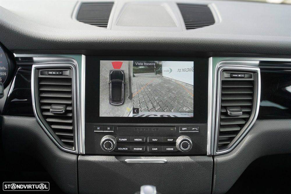 Porsche Macan S - 27