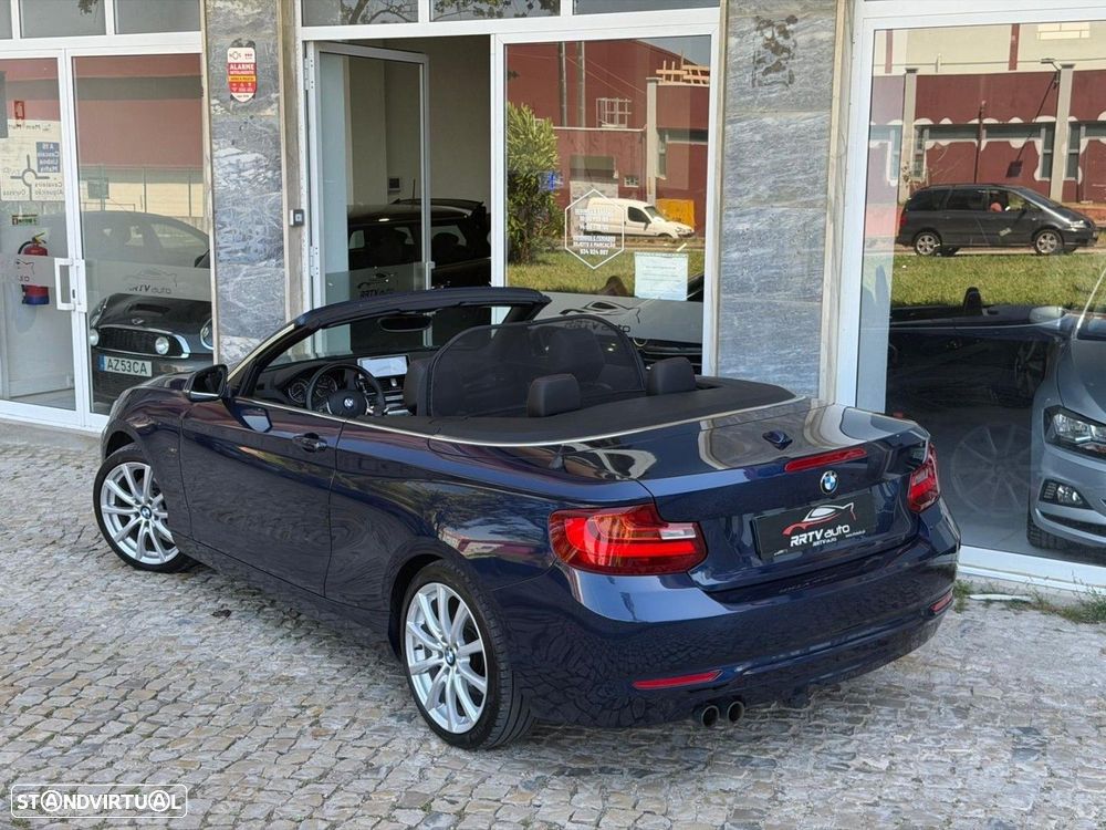 BMW 220 - 11