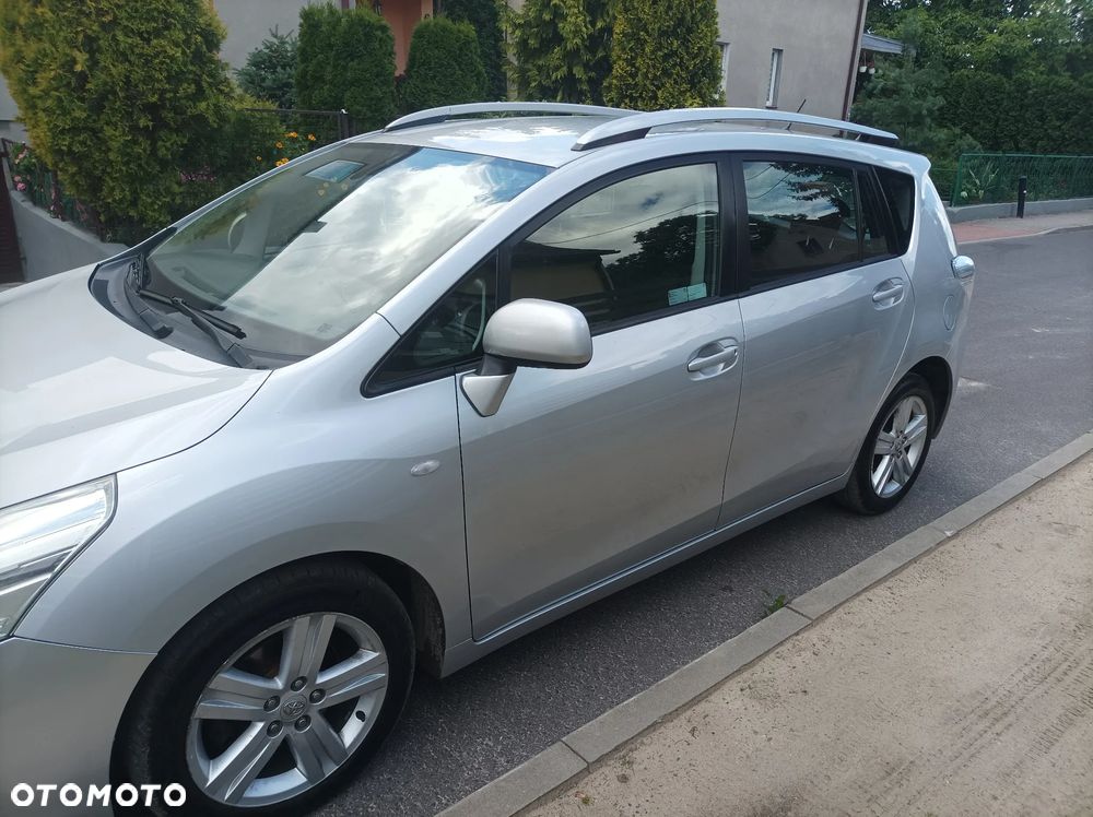 Toyota Verso 1.8 Premium EU5 MS - 15