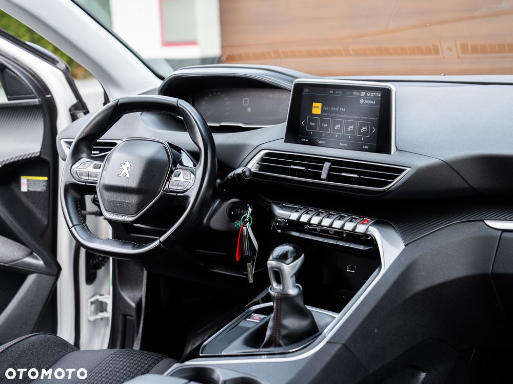 Peugeot 3008 PureTech 130 Stop & Start GPF Active Business-Paket - 28