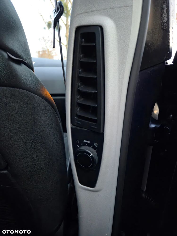 Citroën C4 Grand Picasso 2.0 HDi FAP (7-Sitzer) Exclusive - 16