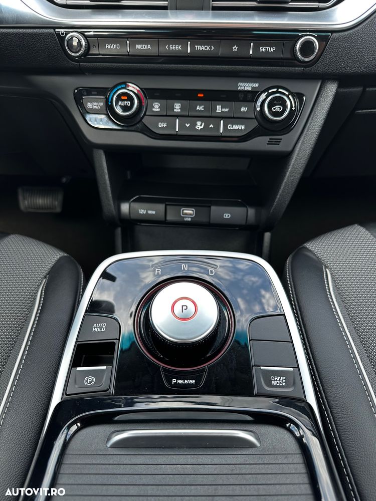 Kia Niro - 23