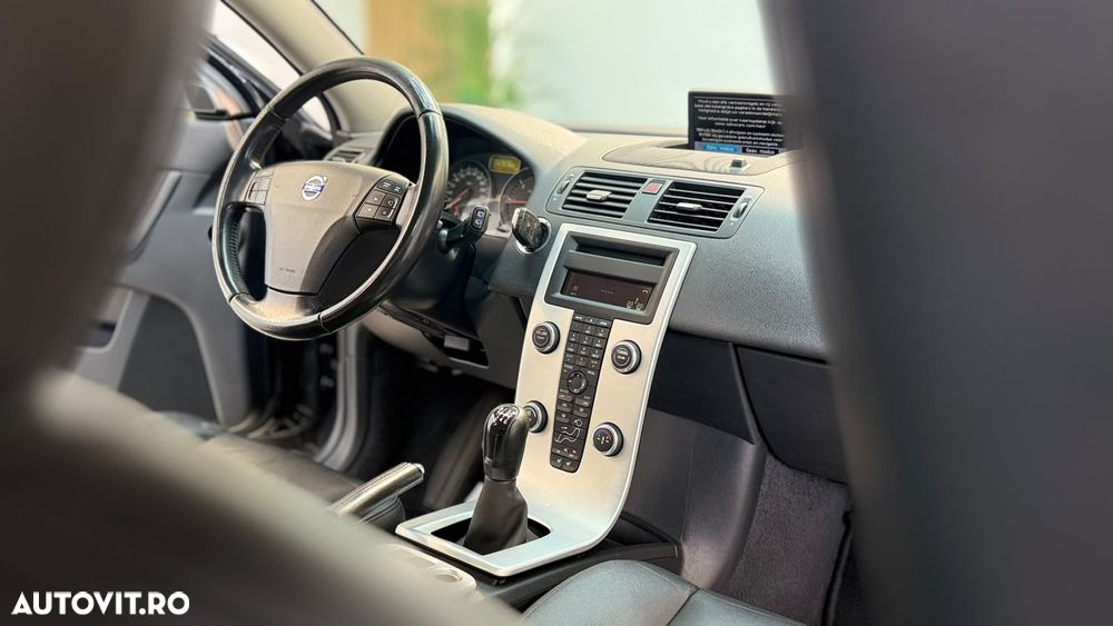 Volvo V50 - 7