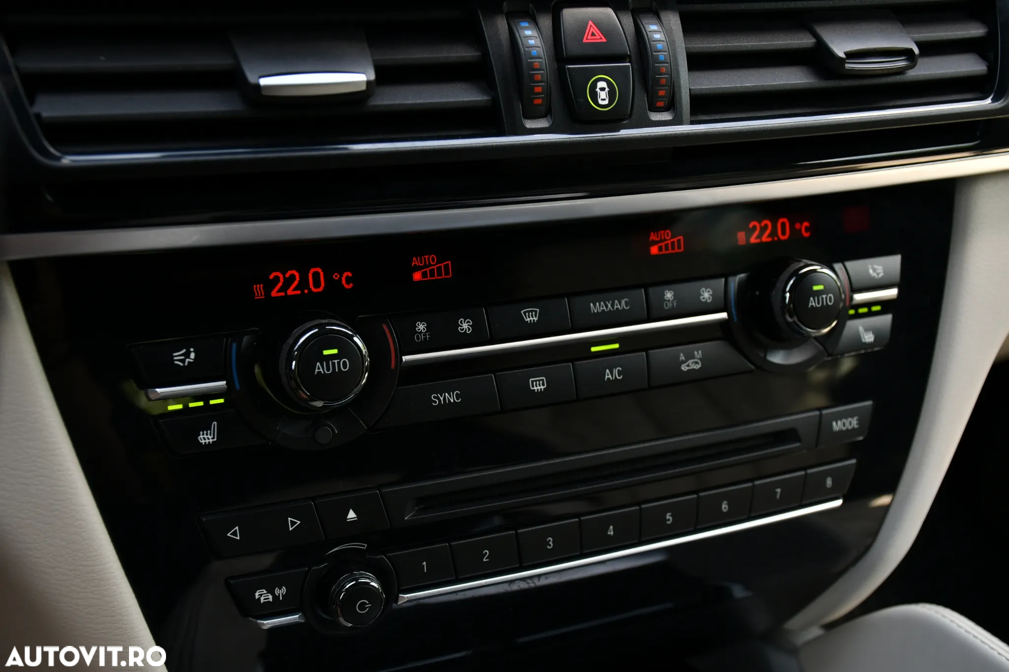 BMW X6 xDrive40d - 26