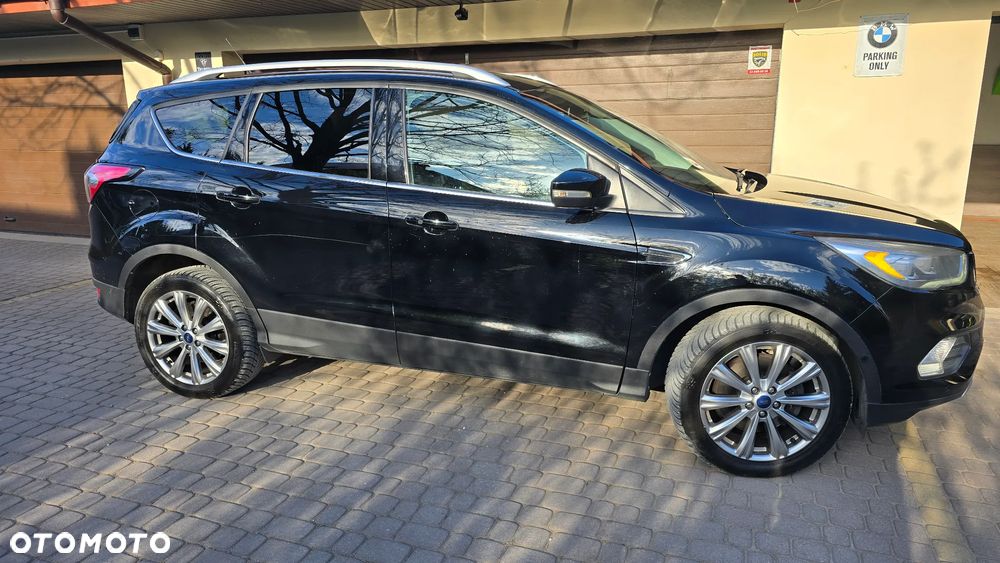 Ford Escape 2.0 EcoBoost AWD Titanium - 2