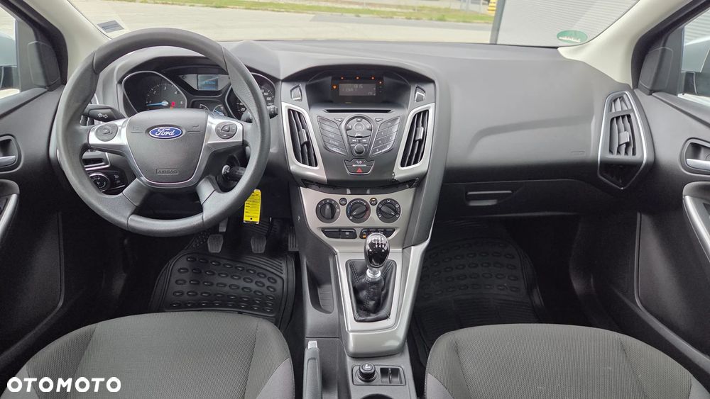 Ford Focus - 14