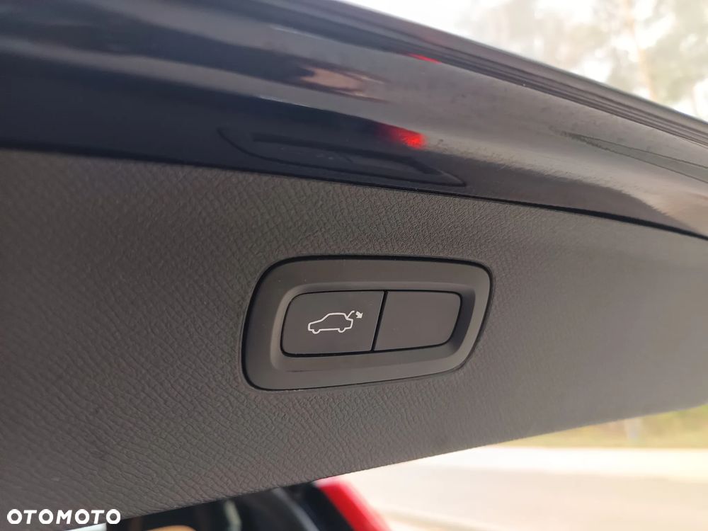 Volvo XC 90 D5 AWD Inscription 7os - 28