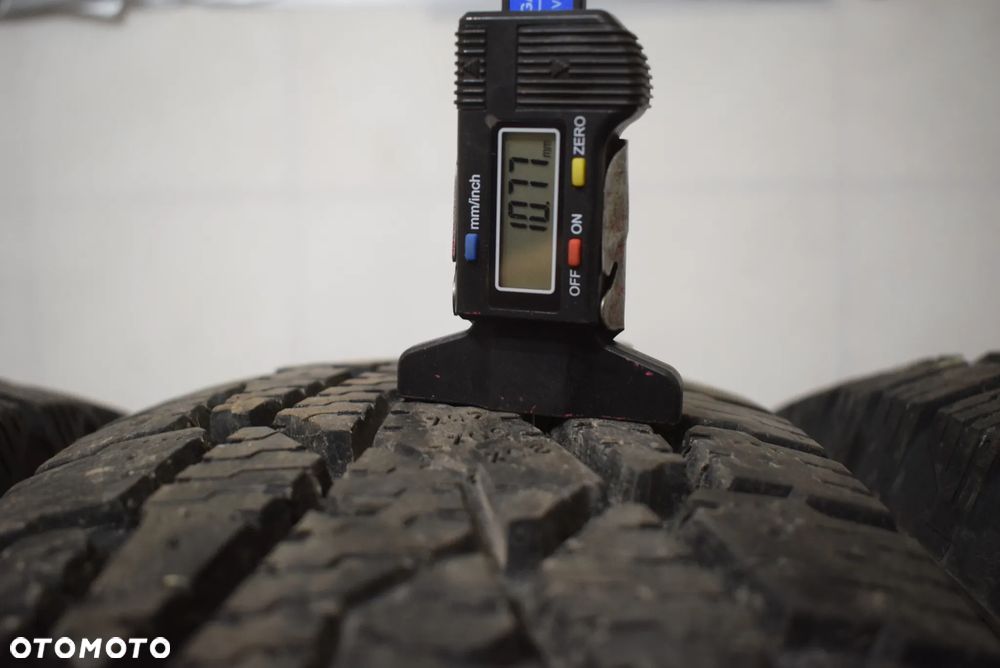 R16 235/85 Nokian Hakkapelitta - 7