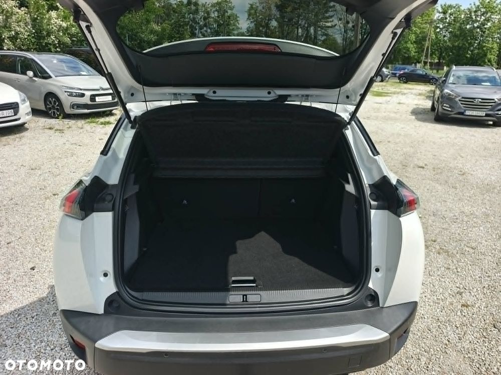 Peugeot 2008 PureTech 100 Allure - 10