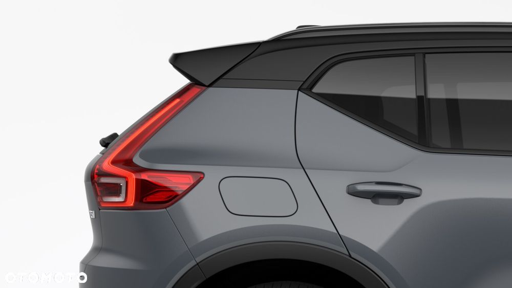Volvo XC 40 B4 B AWD R-Design - 8