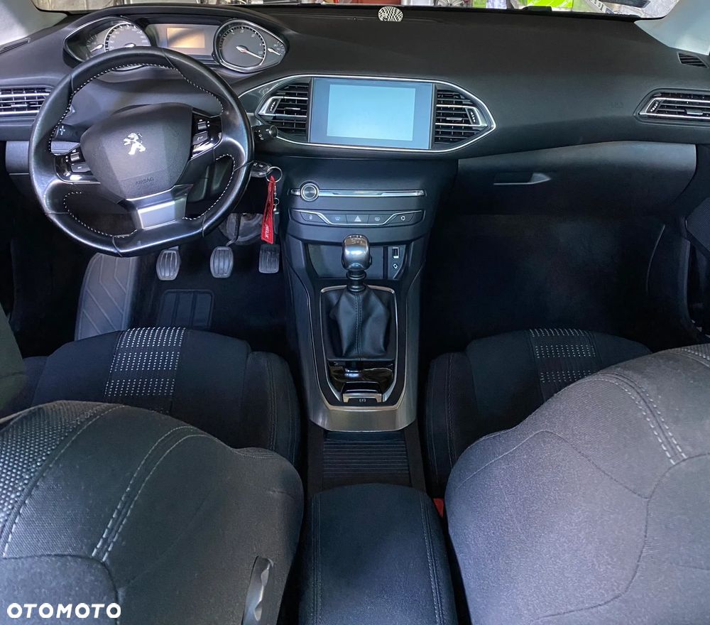 Peugeot 308 e-HDi 115 Stop & Start Allure - 12