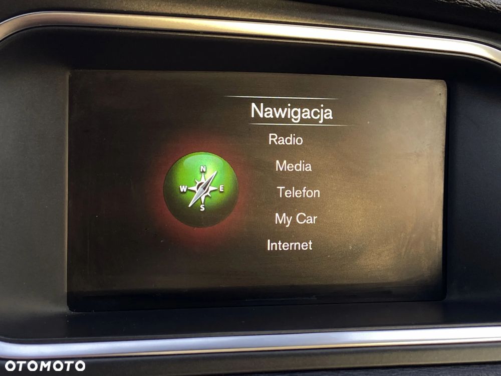 Volvo V40 D3 Momentum - 31