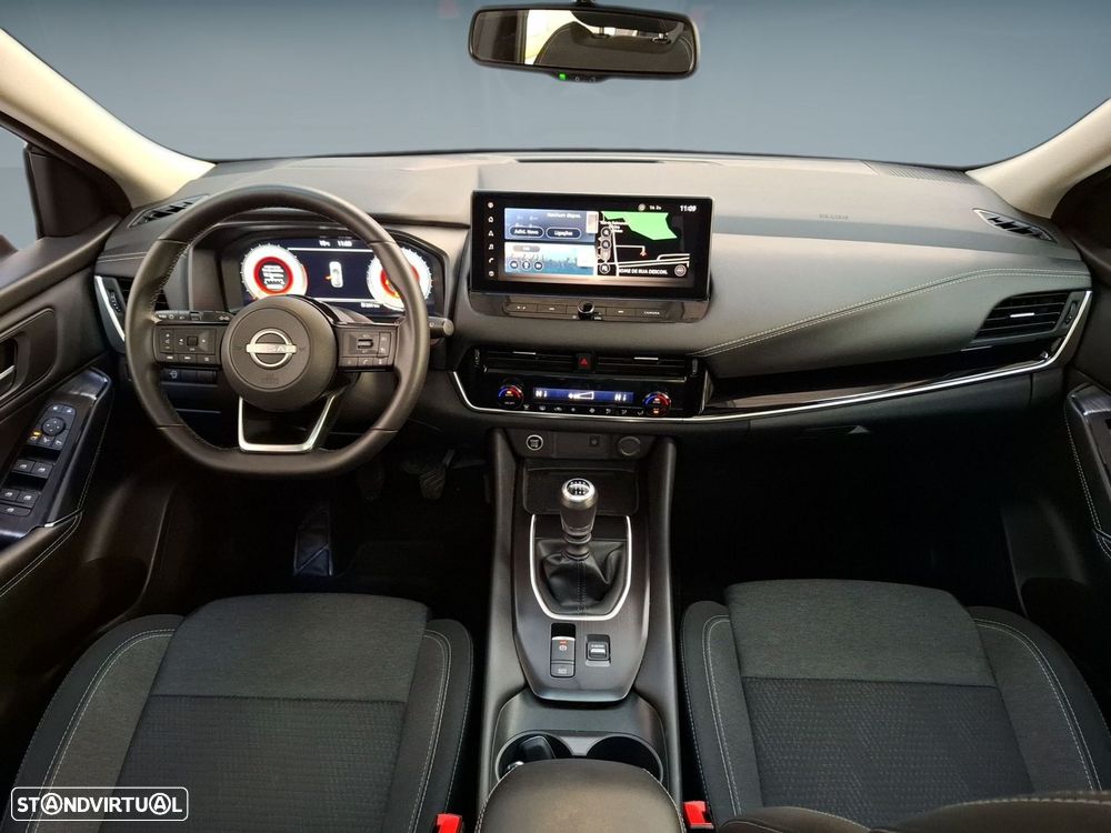 Nissan Qashqai 1.3 DIG-T N-Connecta LED+TT+SKY - 4